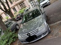Gebraucht Mercedes C200 136 PS (100 kW) 2011 Grau Limousine