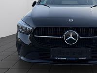 Gebraucht Mercedes B250 163 PS (119 kW) 2024 Schwarz Van / Kleinbus