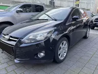 Używany Ford Focus Titanium 140 KM (102 kW) 2012 Czarny Sedan/Limuzyna