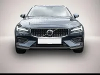 Gebraucht Volvo V60 CC Ultimate 197 PS (144 kW) 2024 Manufacturer Kombi