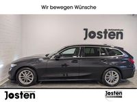 Gebraucht BMW 318 Shadowline 150 PS (110 kW) 2023 Black sapphire metallic Kombi