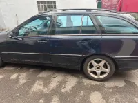 Gebraucht Mercedes C220 120 PS (88 kW) 2002 Blau Kombi