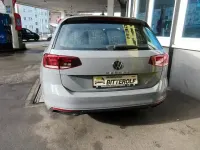 Używany VW Passat 122 KM (89 kW) 2022 Szary Kombi