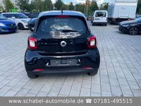 Gebraucht Smart ForFour Basis 71 PS (52 kW) 2019 Schwarz Kleinwagen
