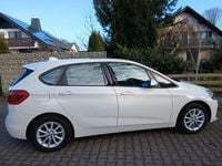 Gebraucht BMW 218 Advantage 140 PS (102 kW) 2019 Weiß Kombi