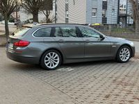 Gebraucht BMW 520 184 PS (135 kW) 2014 Silber Kombi