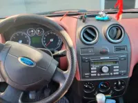 Gebraucht Ford Fiesta 80 PS (58 kW) 2008 Rot Kleinwagen