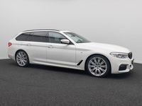 Gebraucht BMW 530 M Sport 265 PS (194 kW) 2019 Alpinweiã uni300 Kombi