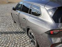 Gebraucht Opel Astra 131 PS (96 kW) 2024 Vulkan grau Kombi