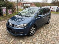 Gebraucht VW Sharan 184 PS (135 kW) 2016 Blau Van / Kleinbus