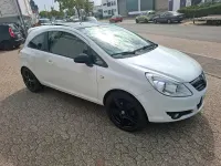 Gebraucht Opel Corsa 87 PS (63 kW) 2011 Weiß Kleinwagen
