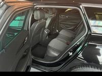 Second-hand Opel Insignia 165 CP (121 kW) 2017 Negru Break