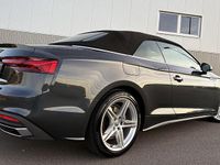 Gebraucht Audi A5 Cabriolet Sport 190 PS (139 kW) 2020 Grau Cabrio