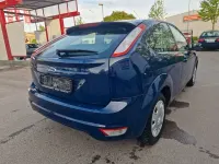 Gebraucht Ford Focus Titanium 116 PS (85 kW) 2009 Blau Limousine