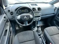 Gebraucht Mitsubishi Colt 75 PS (55 kW) 2009 Grau Kleinwagen
