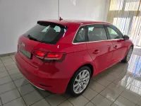 Używany Audi A3 Design 150 KM (110 kW) 2016 Czerwony Sedan/Limuzyna