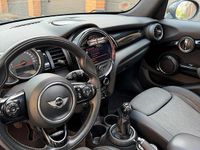 Second-hand Mini Cooper D 166 CP (122 kW) 2015 Negru Hatchback