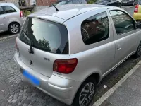 Gebraucht Toyota Yaris 65 PS (47 kW) 2004 Silber Kleinwagen