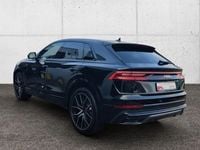 Gebraucht Audi Q8 286 PS (210 kW) 2022 Mythosschwarz metallic (metallic) SUV