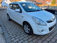 Gebraucht Hyundai i20 Active 77 PS (56 kW) 2010 Weiß Kleinwagen