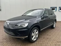 Gebraucht VW Touareg 262 PS (192 kW) 2015 Blau SUV