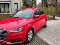 Gebraucht Audi A1 95 PS (69 kW) 2019 Rot SUV