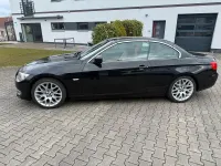 Gebraucht BMW 330 Cabriolet Basis 272 PS (200 kW) 2010 Schwarz Cabrio