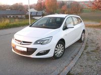 Usata Opel Astra Selection 110 CV (80 kW) 2014 Bianco Station wagon