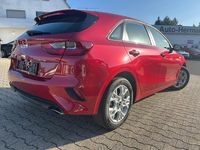 Gebraucht Kia Ceed Edition 7 101 PS (74 kW) 2024 (aa9) infrarot met. Kleinwagen