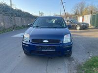 Gebraucht Ford Fusion Trend 101 PS (74 kW) 2011 Blau Kleinwagen