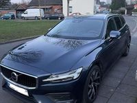 Gebraucht Volvo V60 Inscription 250 PS (183 kW) 2019 Kombi