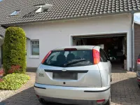 Gebraucht Ford Focus 75 PS (55 kW) 2000 Silber Kleinwagen
