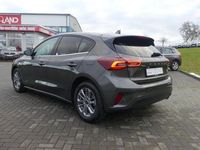Gebraucht Ford Focus 125 PS (91 kW) 2022 Grau Limousine