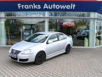Gebraucht VW Jetta Trendline 102 PS (75 kW) 2007 Grau metallic Limousine
