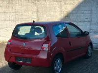 Gebraucht Renault Twingo Authentique 75 PS (55 kW) 2011 Rot Kleinwagen