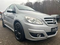 Gebraucht Mercedes B160 95 PS (69 kW) 2010 Silber Van / Kleinbus