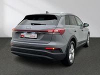 Gebraucht Audi Q4 e-tron Comfort 125 kW (170 PS) 2023 Kieselgrau SUV