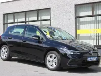 Gebraucht VW Golf VIII Life 110 PS (80 kW) 2022 Schwarz Limousine