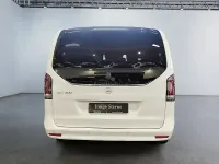 Gebraucht Mercedes EQV300 150 kW (204 PS) 2024 Weiß Van / Kleinbus