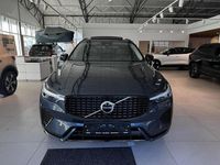 Gebraucht Volvo XC60 Plus 197 PS (144 kW) 2023 Denim blue / metallic SUV