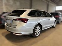 Gebraucht Skoda Octavia Selection 150 PS (110 kW) 2024 Silber Kombi