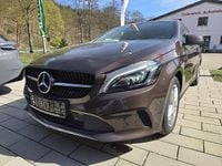 Gebraucht Mercedes A180 122 PS (89 kW) 2016 Orientbraun  metalliclack Kleinwagen