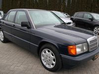Gebraucht Mercedes 190 118 PS (86 kW) 1990 Blau Limousine