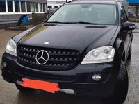 Gebraucht Mercedes ML350 272 PS (200 kW) 2006 Schwarz SUV