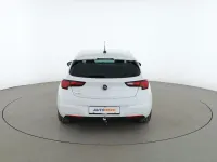 Usata Opel Astra GS Line 2021 Bianco Berlina