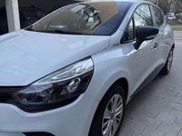 Gebraucht Renault Clio IV Life 76 PS (55 kW) 2019 Weiß Limousine