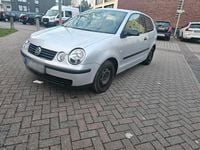 Gebraucht VW Polo 75 PS (55 kW) 2004 Silber Kleinwagen