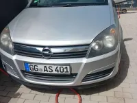 Gebraucht Opel Astra Edition 105 PS (77 kW) 2005 Limousine