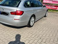 Gebraucht BMW 525 218 PS (160 kW) 2012 Silber Kombi