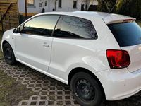 Gebraucht VW Polo Life 75 PS (55 kW) 2013 Weiß Kleinwagen